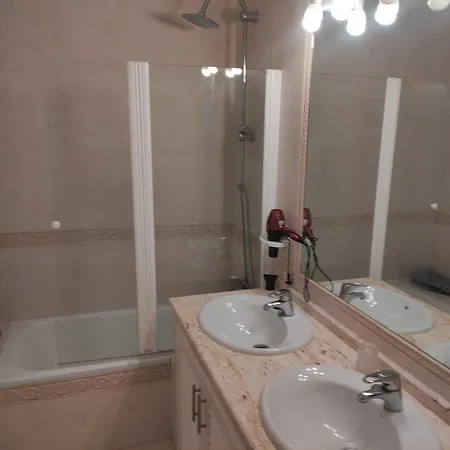 In First Line Apto. 12-6 Marbella